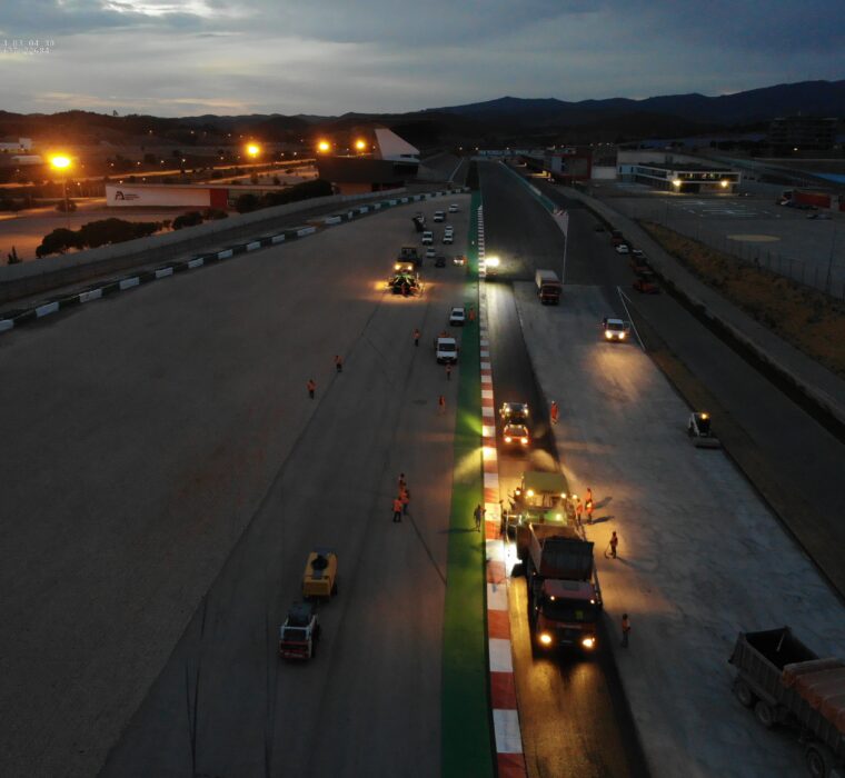 Luftaufnahme des Autódromo Internacional do Algarve – Erneuerung der Fahrbahndecke und Höhenmodellierung 7