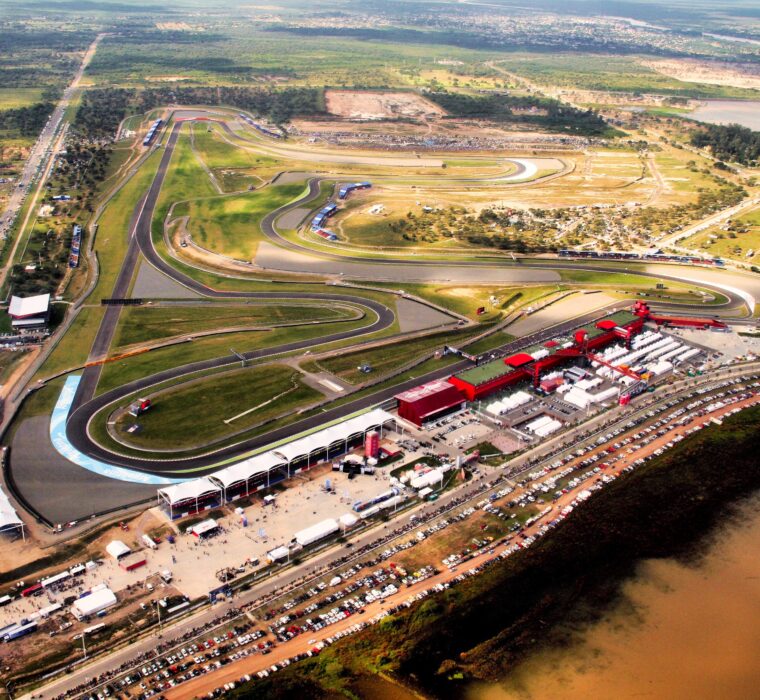 Progetto per l'Autodromo di Termas de Río Hondo: layout e riqualificazione del circuito 3