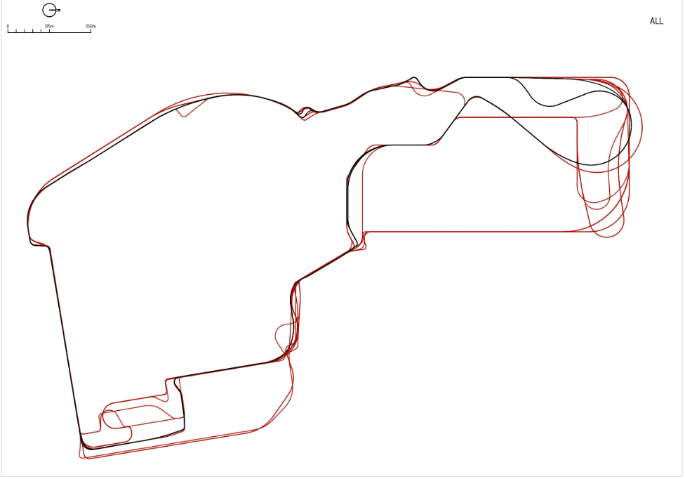 Superposition des nombreuses configurations de circuit MADRING développées par Dromo, avec les itérations conceptuelles initiales en rouge et le développement ultérieur du projet en noir